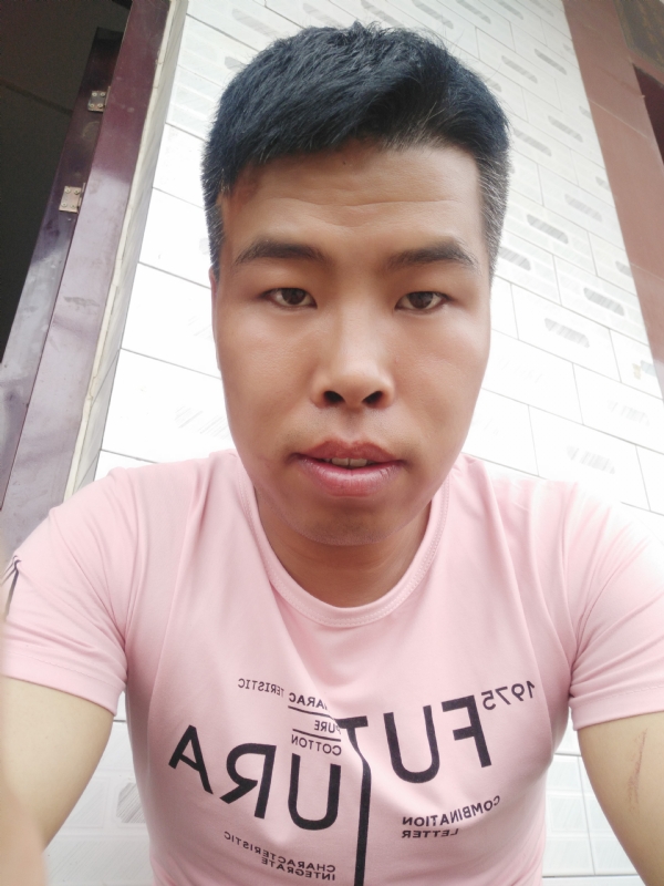 守护爱情的第一张照片--宝鸡残疾人相亲网